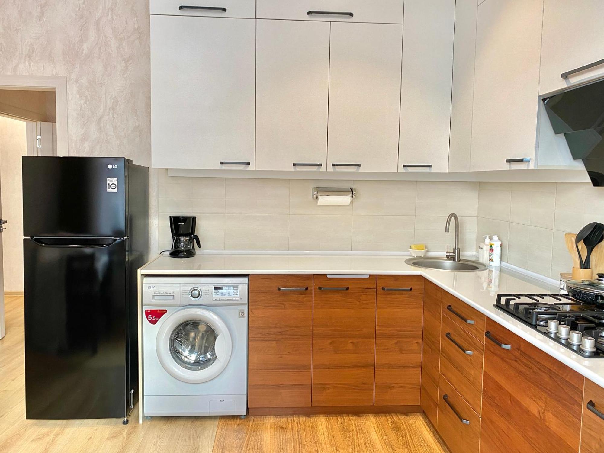 Spacious Apartment In New Building, Near The City Center And Airport Tashkent Exterior foto